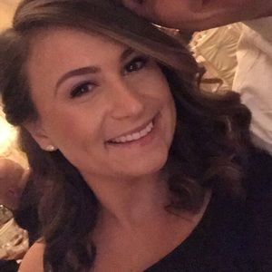 Meet your Posher, Gina